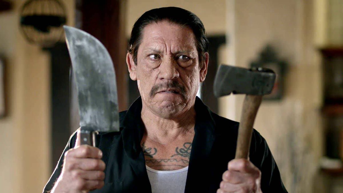 officialDannyT's tweet photo. That moment your mom asks you to chop the lettuce for the tacos..
#TacoTuesday https://t.co/QjWa8u9Y26