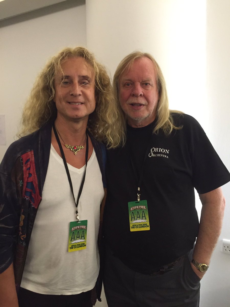 SylvanOfficial's tweet photo. @SylvanOfficial with Rick Wakeman at the 02. #02arena #GrumpyOldRick #London https://t.co/UFbI0kDzYr