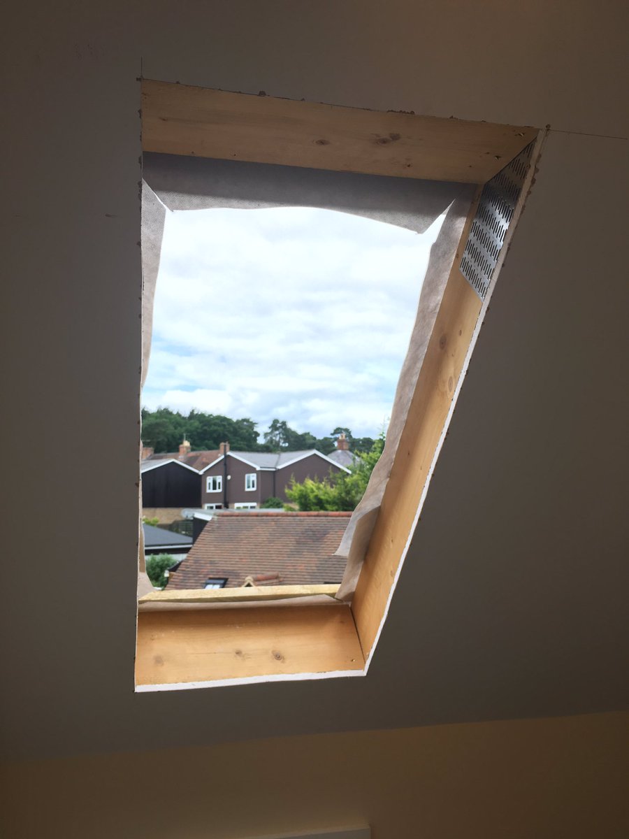 RoofWindowRep's tweet photo. #new #Velux #install from scratch by @VeluxRepair . #window and #flashing #supplied by @sterlingbuild from @VELUXGBI https://t.co/su7aYe4LDn