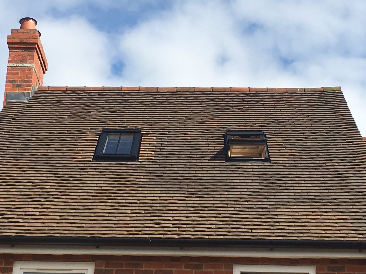 RoofWindowRep's tweet photo. #new #Velux #install from scratch by @VeluxRepair . #window and #flashing #supplied by @sterlingbuild from @VELUXGBI https://t.co/su7aYe4LDn