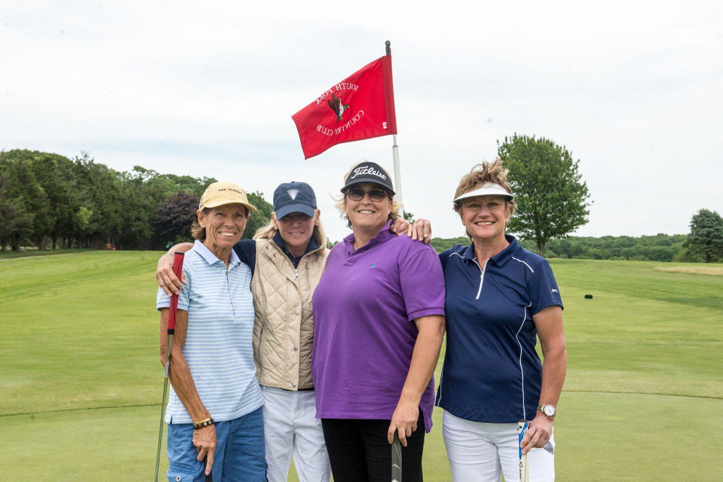 RossSchool's tweet photo. Golf Graduation Event a Huge Success @southforkcc with @nyknicks https://t.co/4yGfY7lsHQ https://t.co/82eoSuIdmh