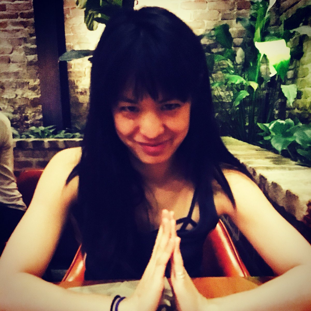 teamflat3's tweet image. LA we're ready &amp;amp; waiting. #Flat3Abroad #VidCon2016 #webseries #anaheim @the_jjfong