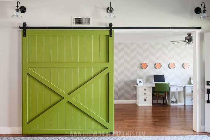 RoyalStorage's tweet image. 12 Barn Door Projects that Will Make You Want to Remodel | ow.ly/Lgvv3019WDb