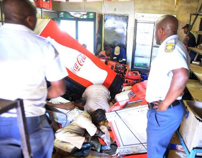 View image on Twitter