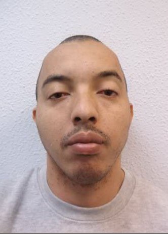 SurreyPolice's tweet photo. Murilo Lopez Dacosta sentenced to 15 years imprisonment following attempted rape in #Egham https://t.co/RCiNzoLYrA https://t.co/pT0qRnJuhE