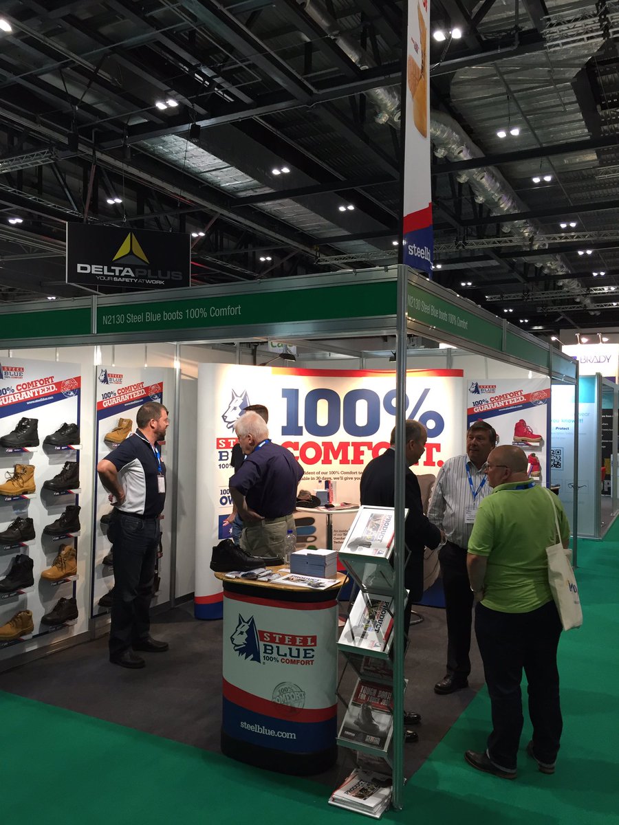 flaviodehaas's tweet photo. A successful first day for #SteelBlueboots at the Safety and Health Expo. Visit our stand No N2130. https://t.co/0hx9kf5rFN