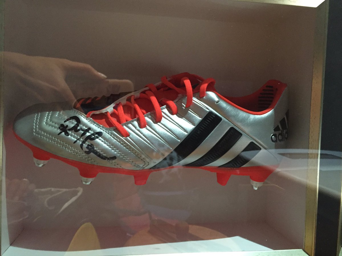 HelanaKlopper's tweet photo. @RichieHMcCaw so we bought 'your' boot at a charity auction... But is it really yours? https://t.co/V3kYyNQ8tU