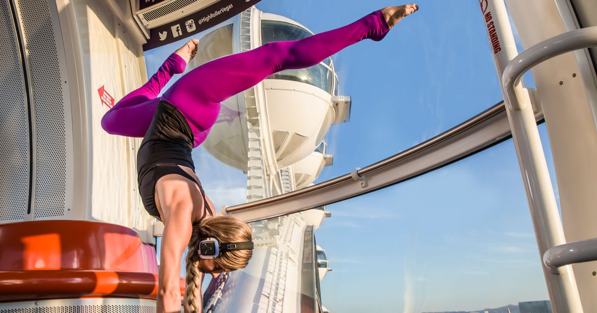 VIRGENInc's tweet photo. Our #ExperientialContent shoot with @HighRollerVegas took our breath away. Happy #YogaDay! #YogaInTheSky #Namaste https://t.co/fzB44yxGff