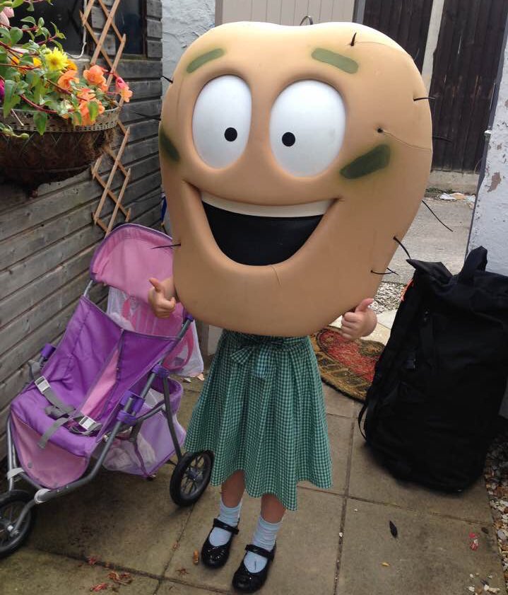TesticularUK's tweet photo. You can't leave @PrivatePartsUK  anywhere #cancer https://t.co/q34STykYbD