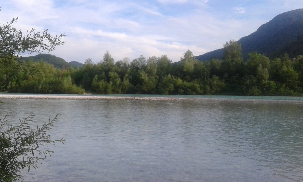 JelenaJal's tweet photo. Tolmin. Soča. #Dona #oddih https://t.co/hqh6VCN2Zs