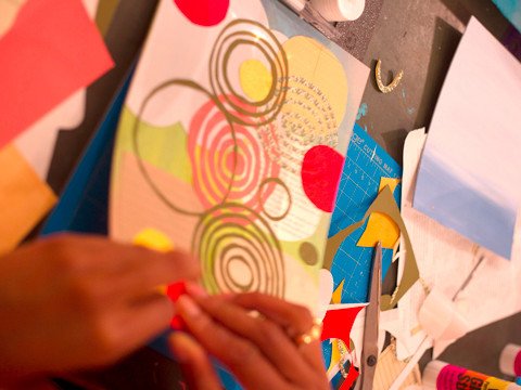 Get your creative buzz on at our new collage class! We've got a few spots left tomorrow >>>> ow.ly/eDTh301uvNE