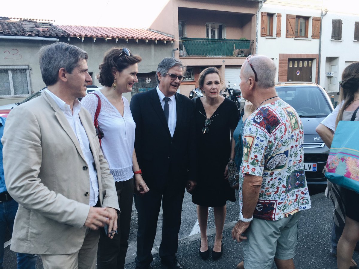 GeorgesMeric's tweet photo. La #FeteDeLaMusique ça swingue aussi à l'espace #Roguet à Toulouse St-Cyprien ! https://t.co/urbrhRwS0s