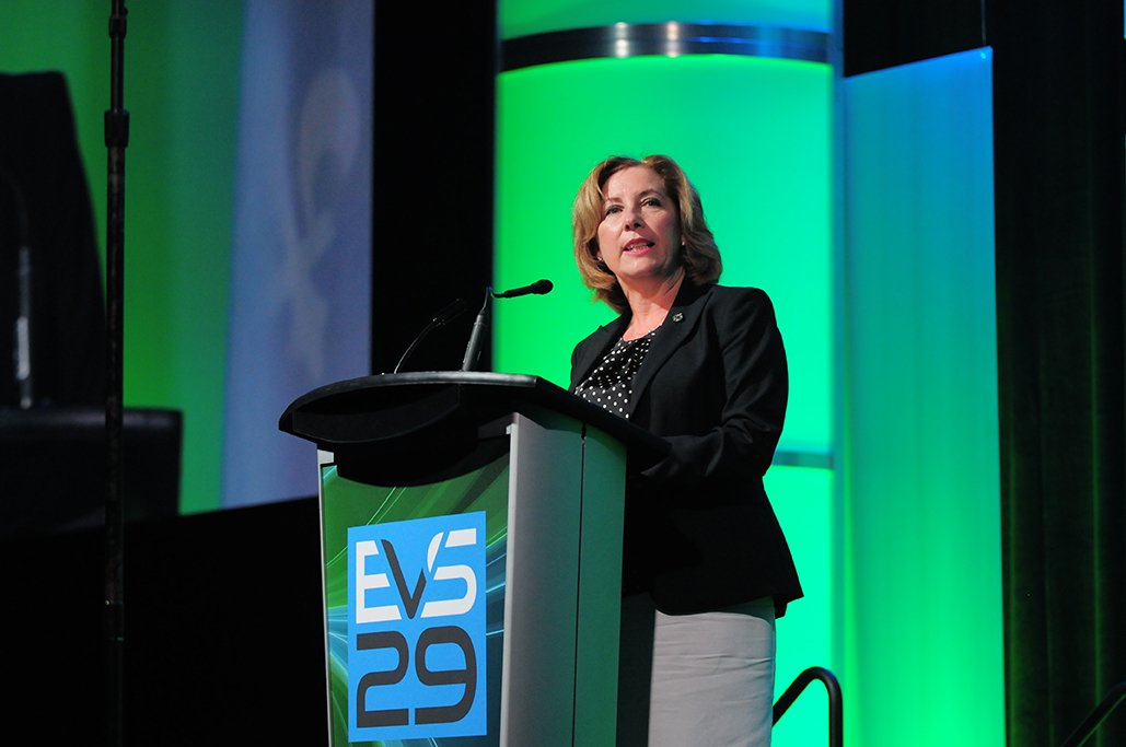 NRCan's tweet photo. PS Rudd delivers keynote remarks during the opening plenary of #EVS29 in #Montreal  @EVSymposium29 https://t.co/0oJFMd5zEE