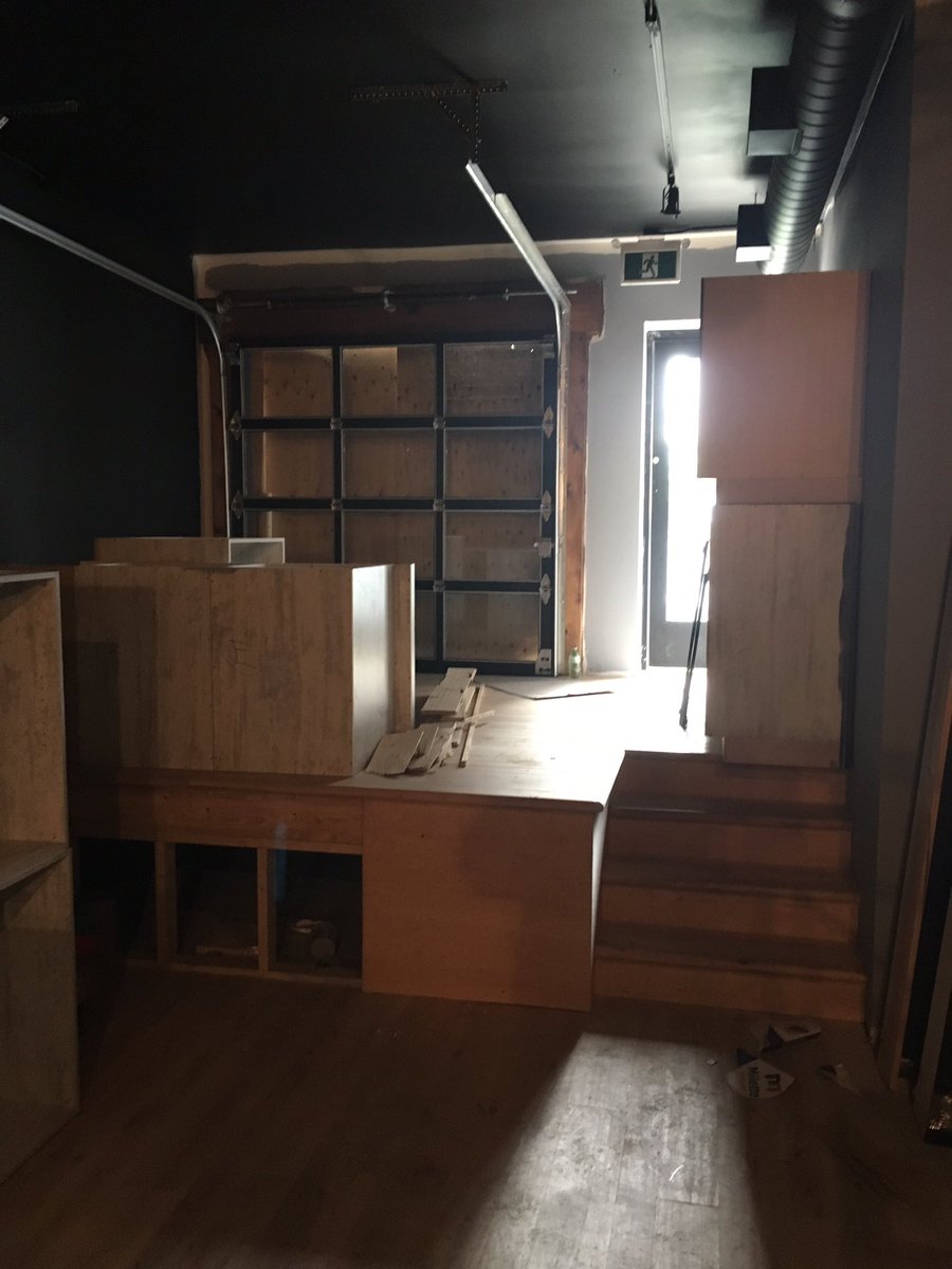 TheWhalesbone's tweet photo. Garage door for the stage: ✔️ . #whalesboneonelgin is coming together folks! #231elgin #wboh https://t.co/E7XygPudUc