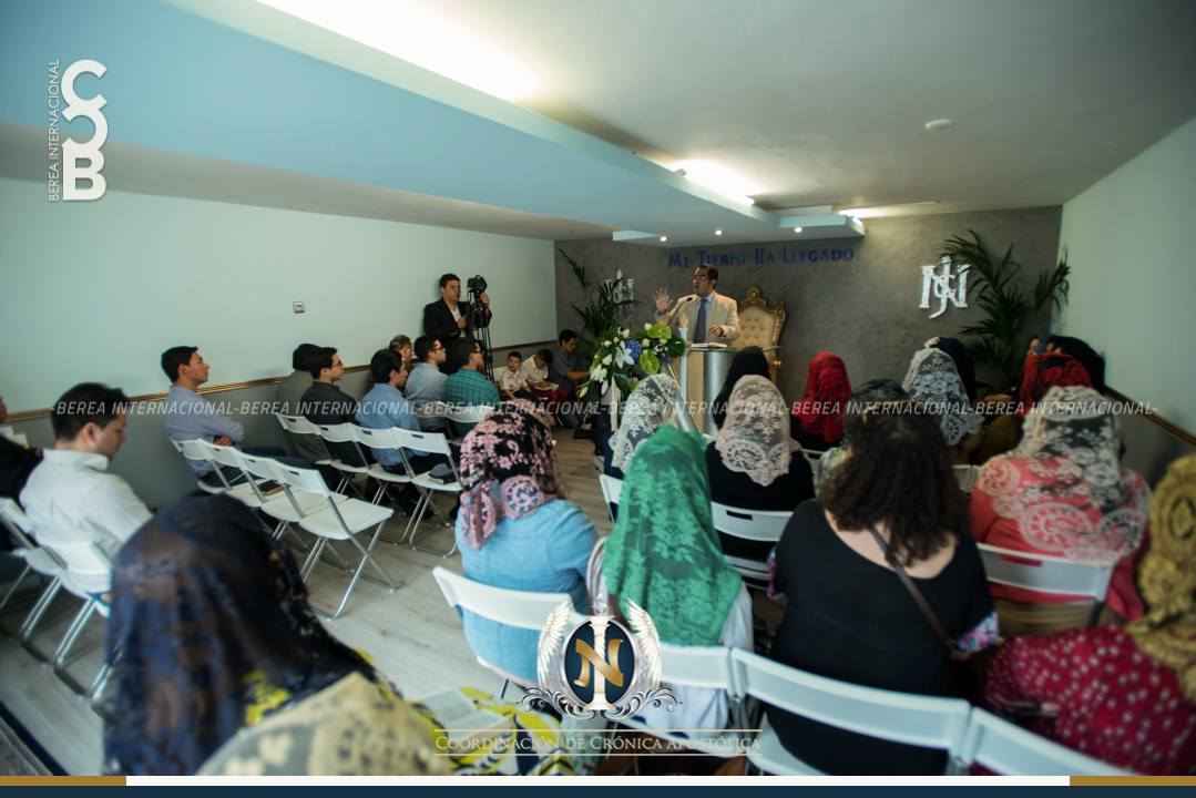 BereaInter's tweet photo. Visita Apóstol de Jesucristo Casa de Oración en Lausana, Suiza

#LLDM
#GiraUniversal2016
#BereaInternacional https://t.co/erMxqZ6ITv