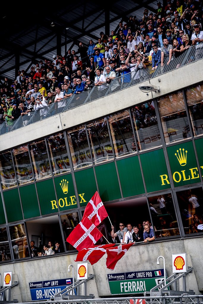 FormulaRacingDK's tweet photo. Fik du læst den fulde rapport fra weekendens @24hoursoflemans: https://t.co/2dXdMWIWvg @ChristinaRacing @MikkelMac https://t.co/qjeh3ZH2jX