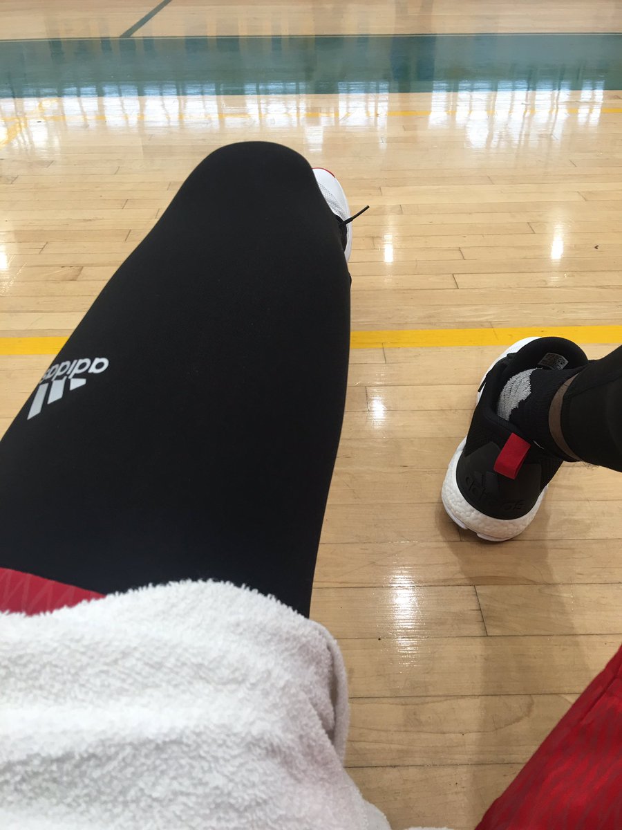 ShabazzMuhammad's tweet photo. No days off ! 🏀 https://t.co/ii7o5ajI6w