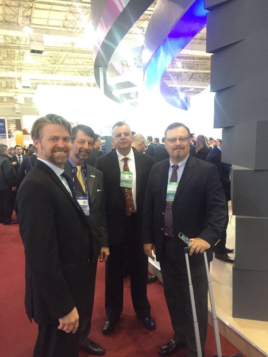 mattbroch's tweet photo. @capgeminiBR and @pega collaborating at #CIAB2016 https://t.co/NaiyEy2c7F