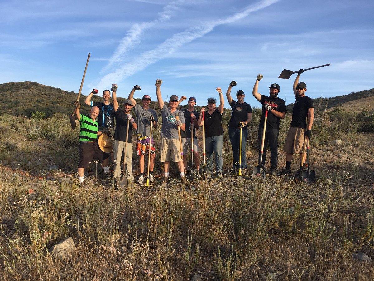 overthehumpmtb's tweet photo. It was an awesome 1st half of OTH...wait till you see what we're building for the 2nd half. #raceoth https://t.co/iBf2Bju3Vd