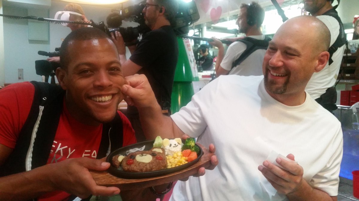 JaseManhattan's tweet photo. Tonight on #Tourgroup see who's cheeks really get pinched in #Tokyo @BravoTourgroup @Bravotv @jeff_vasilatos https://t.co/DfKOq41Aru