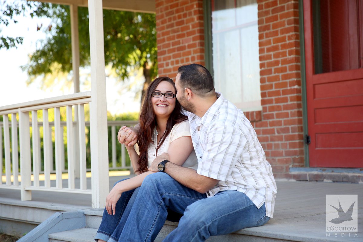 aSparrowMedia's tweet photo. Engagement photos. Let us capture your memories. #photography #PhotoOfTheNight https://t.co/jRoHSc7wly
