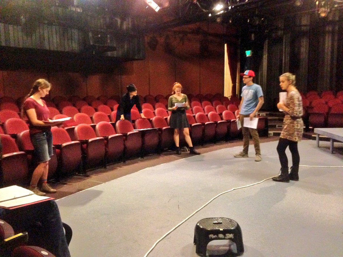 kynagrace's tweet photo. First blocking rehearsal of @WayneRawley's #newplay THE KID WHO COULD FLY @wildnarcissist @TheSkullCourt @karinnage https://t.co/zOa6ViUnU6