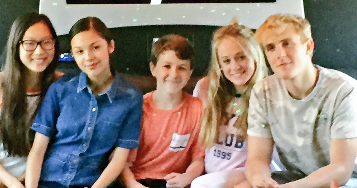 Follow We Re Hanging Out With The Cast Of Bizaardvark Today Follow