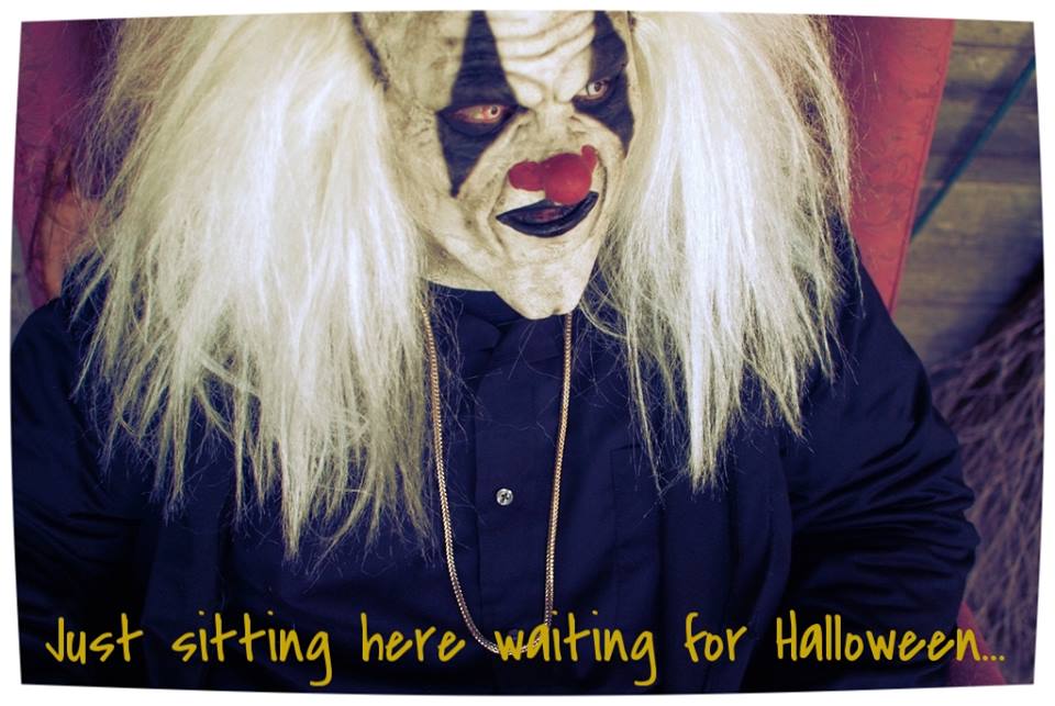 ScaryAcresOmaha's tweet photo. #ScaryAcres #Summer2016 #Carnn #Clowns #Halloween #HauntedHouse https://t.co/MfpbXoz5Ii