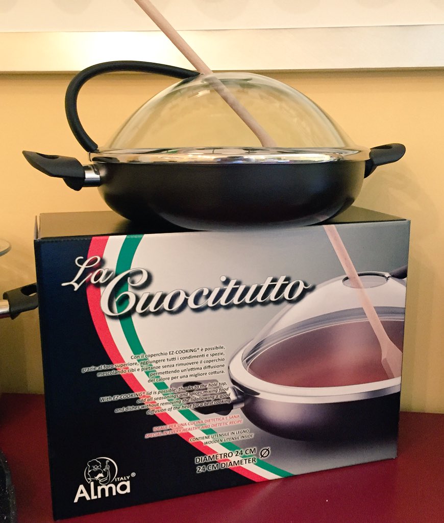 almacookware's tweet photo. #la #cuocitutto di #almacookware l'articolo particolare per #cucinare senza sporcare #cookingdifferent with #alma https://t.co/9xszfAjDq0