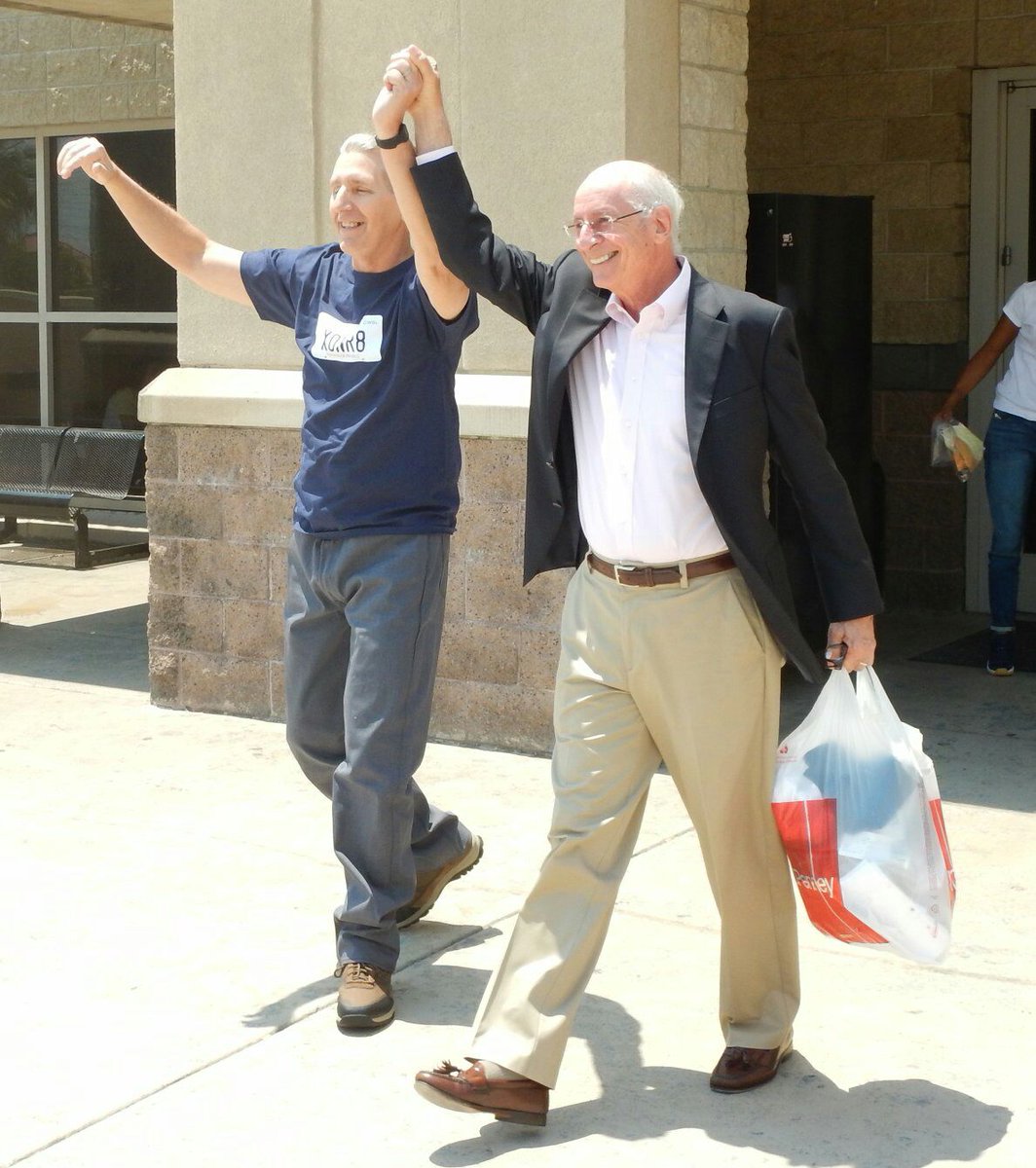 CA_Innocence's tweet photo. BILL RICHARDS IS FREE AFTER 23 YEARS WRONGFUL INCARCERATION! #INNOCENT #XONR8 https://t.co/NkdTZMD7OB