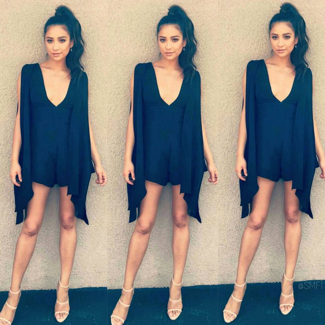 shaymitch's tweet photo. OOTD https://t.co/AbNCGuHT99