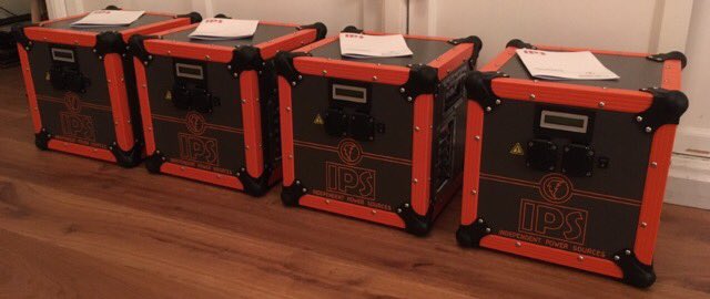 overal230V's tweet photo. Volgende bestelling #IPS staat klaar voor levering.#co2 #reductie #aannemer #groenvoorziening #emissie vrij https://t.co/lZ1DaDqOQE