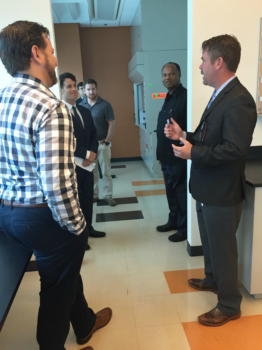 UMLSTP's tweet image. Thanks to the @UrbanLandInst group for visiting and touring our growing park. Exciting things are coming soon!