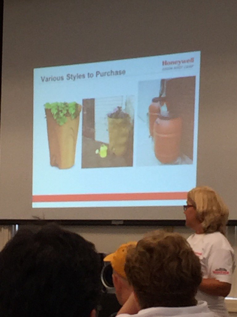 stampcat2's tweet photo. Learning #rainbarrels #classideas #HONGBC https://t.co/RTTfeFsTIM