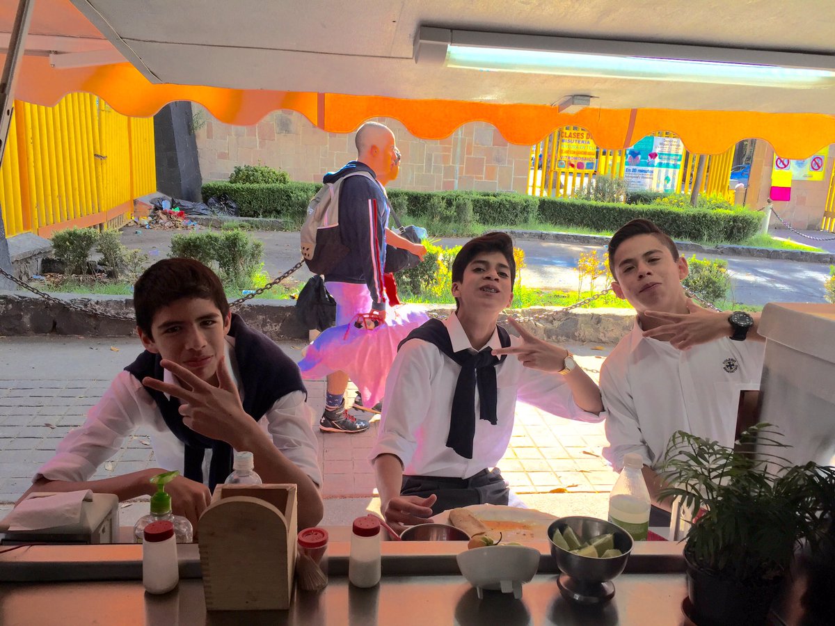 lacochinitadf's tweet photo. #MartesPibil en Lindavista La mejor #CochinitaPibil en #CDMX #Panucho #CochiTorta #CochiQueso #MáareQueCosa https://t.co/aVz4w7uenh