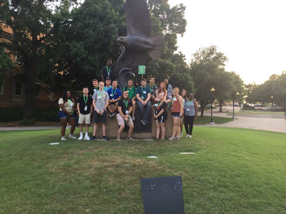 stearod's tweet photo. every single person i've met is amazing, &amp;&amp; i can't wait for summer to end GMG #UNT2020 #O3 #Group33 https://t.co/cAltXdw22d