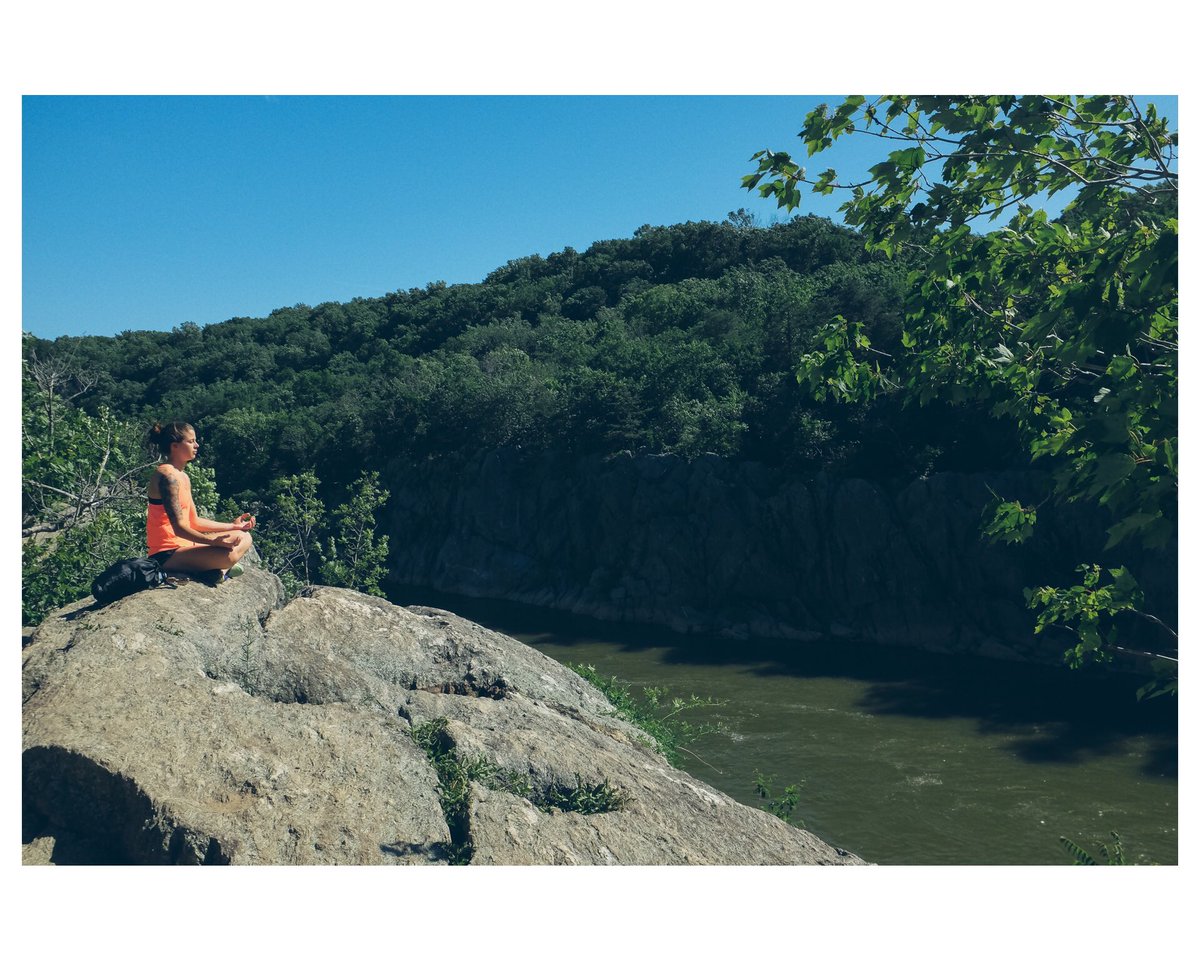 stephlabbe1's tweet photo. Sending out love to all my fellow yogi's out there for #InternationalYogaDay 🙏🏽❤️ "Everything is within" https://t.co/BXSq7xletj