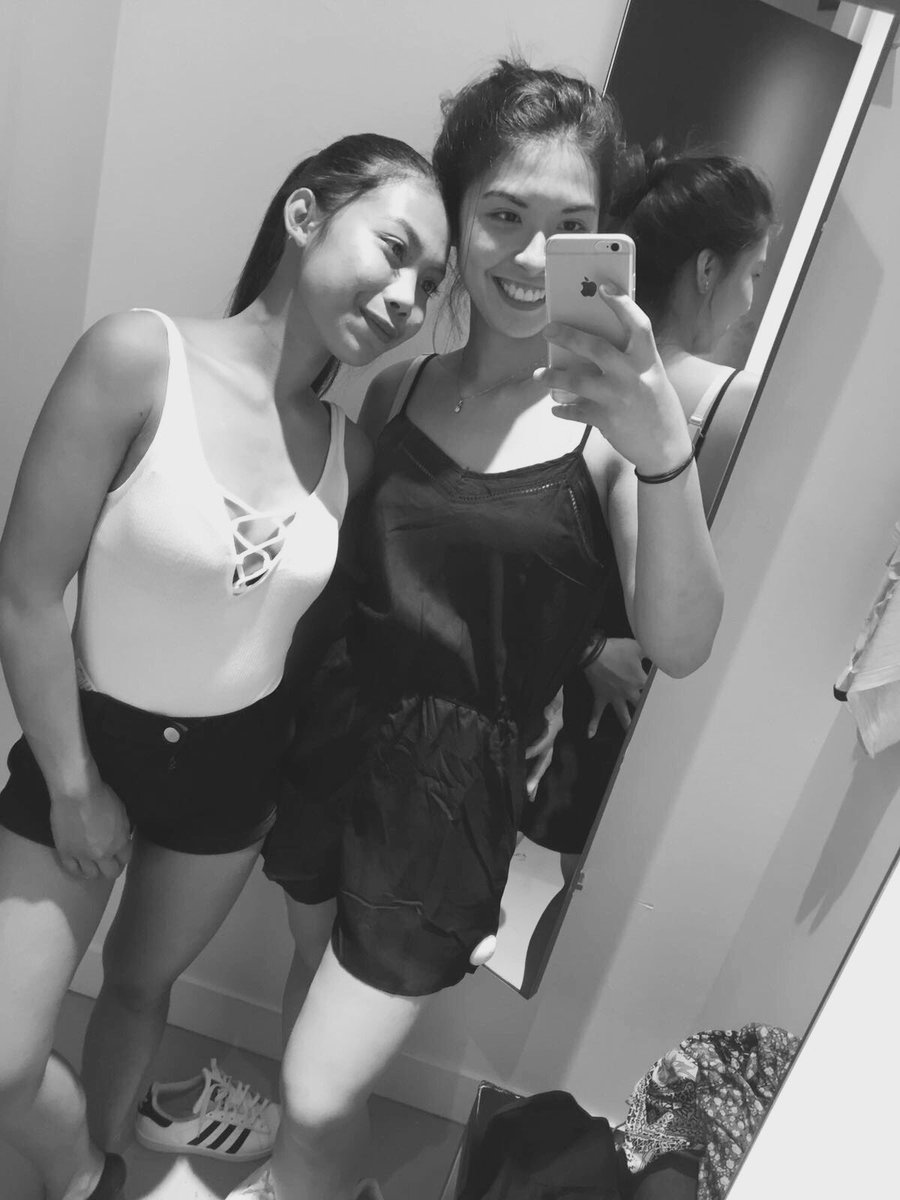 Princess251097's tweet photo. Mamimiss kita ng sobraa puks😭😔 @sairahsant0s https://t.co/M3OfMISVYS