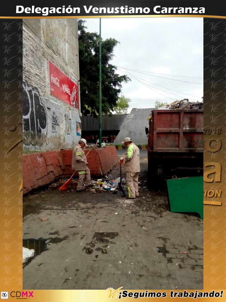 A_VCarranza's tweet photo. Retiro de basura y Balizamiento en General Anaya y Congreso de la Unión, cerca del Metro Candelaria https://t.co/KrgbVelE9I