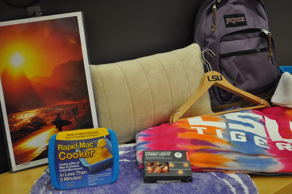 LSUBooks's tweet photo. Wherever you live on campus,make your room feel like home. We have #LSU dorm supplies #BNcollege #LSU20 #LSUResLife https://t.co/QnnSodSof2