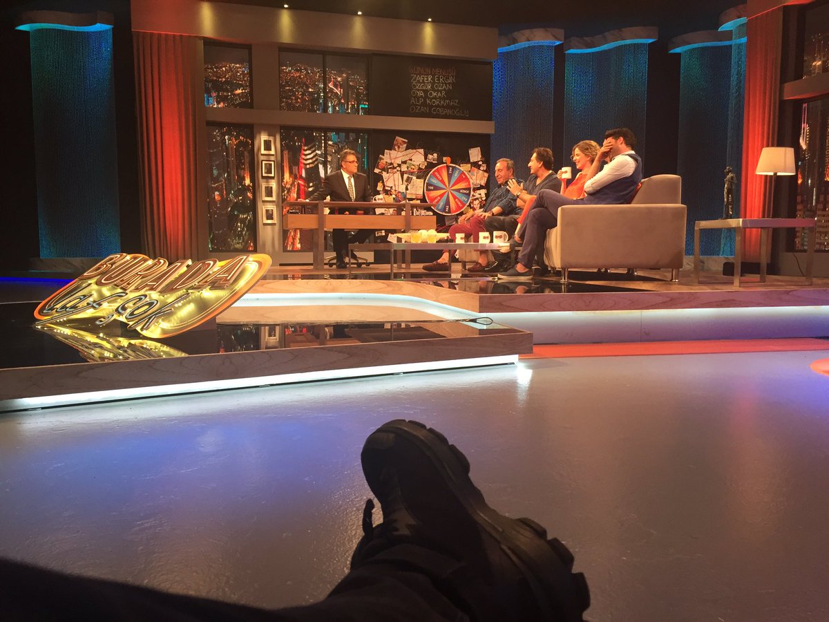 #buradalafcok çok güzel gelsenize ;)