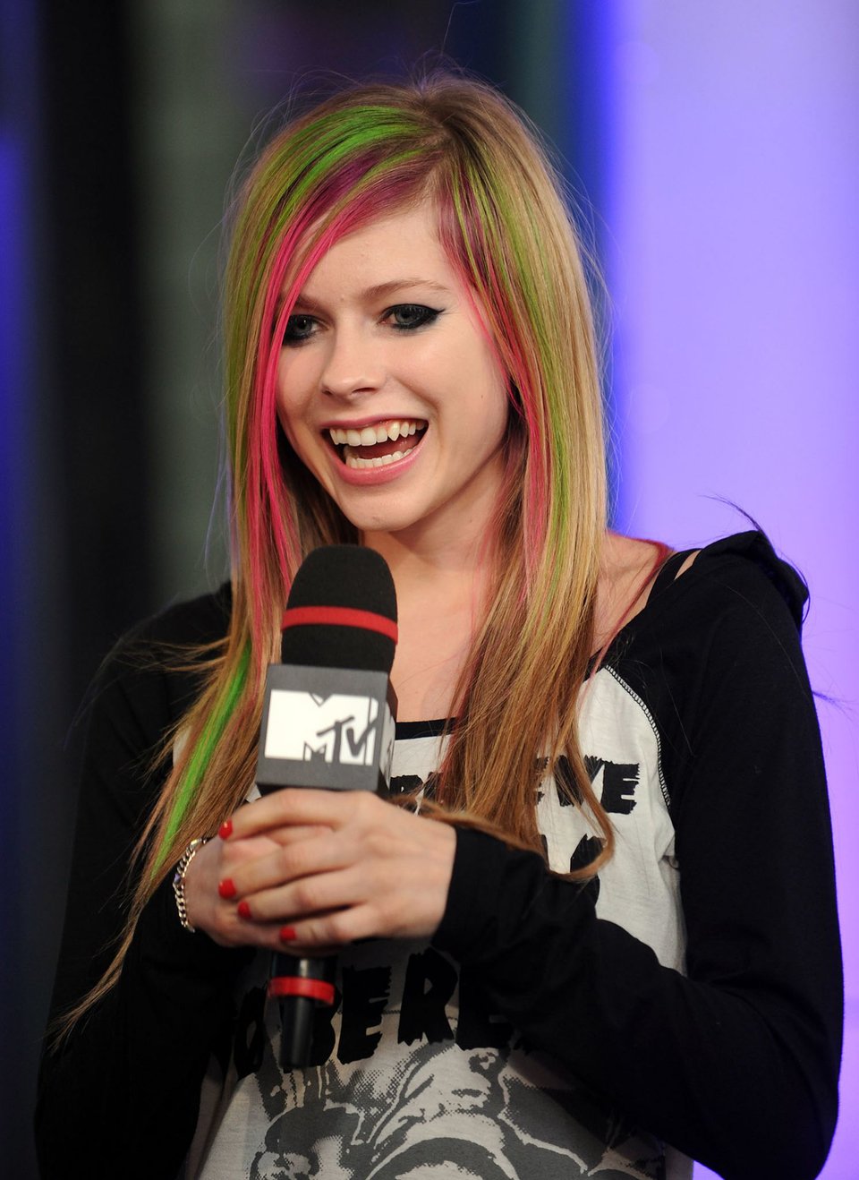Avril Lavigne Pics on Twitter: "Avril Lavigne - MTV The ...