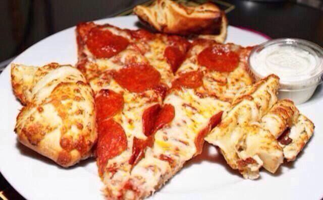 Pizza &amp; Cheesy Bread.