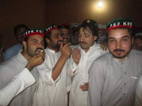 PSFKP's tweet photo. X-President #PSFKP @SamiKhanKp adressing workers gathering on the occasion of BB Shaheed Birthday.
#MainBenazirHoon https://t.co/a8gs4v1Iud