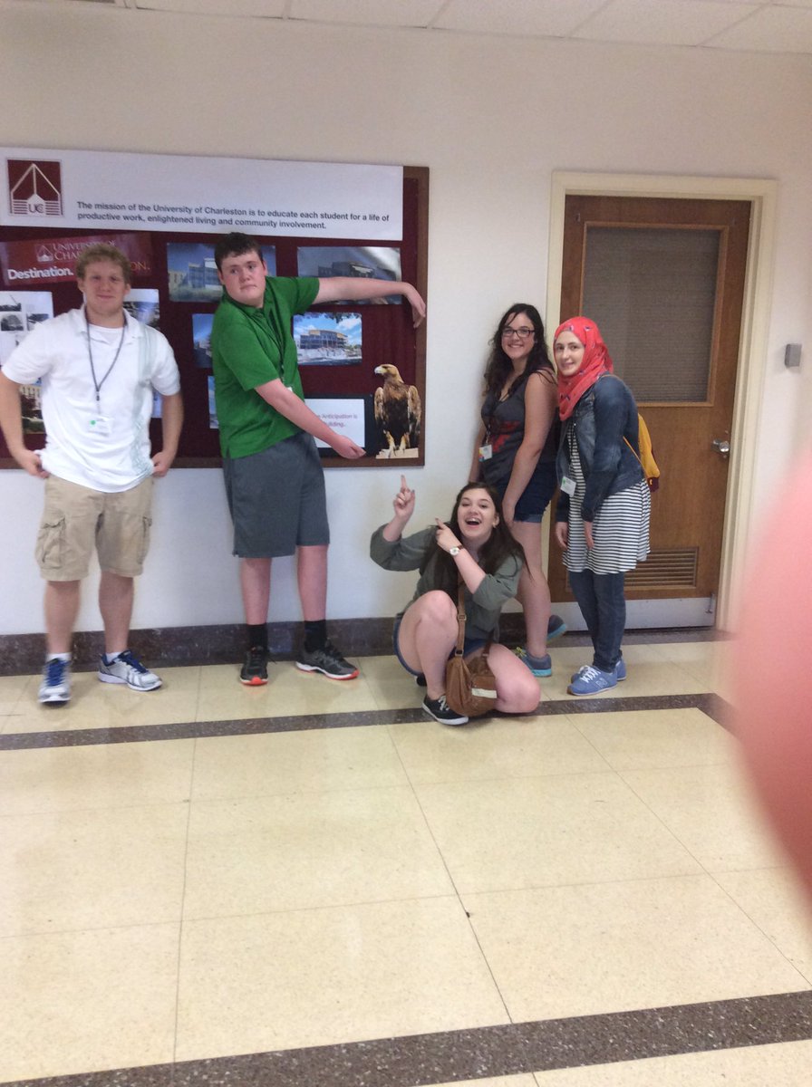 ambergross19's tweet photo. @UCSOP #EXRXUCSOP #greengroup https://t.co/MTKc9xVFzA