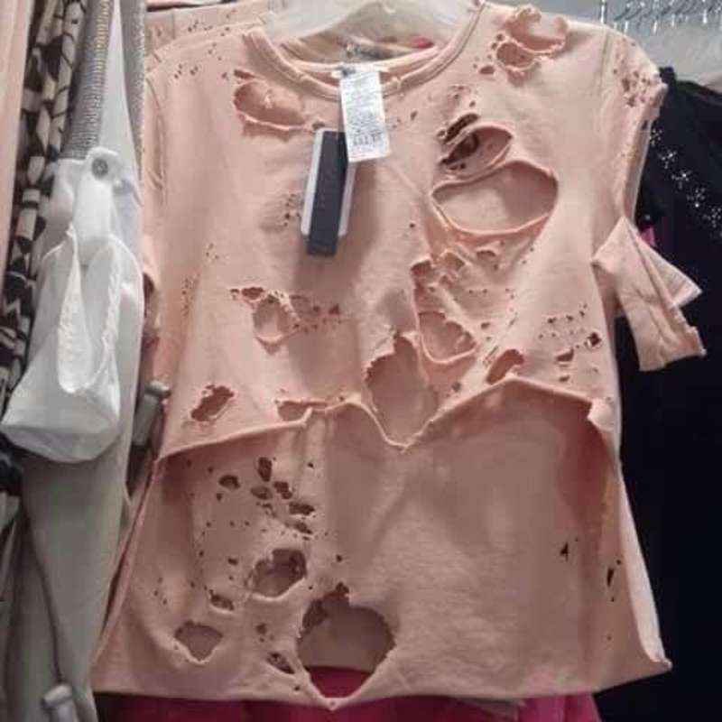 -ﻣﻼﺑﺲ  ﻗﺔ ﺗﻘﺘﺤﻢ ﺍﻟﺴﻮﻕ ﺍﻟﺴﻌﻮﺩﻱ  