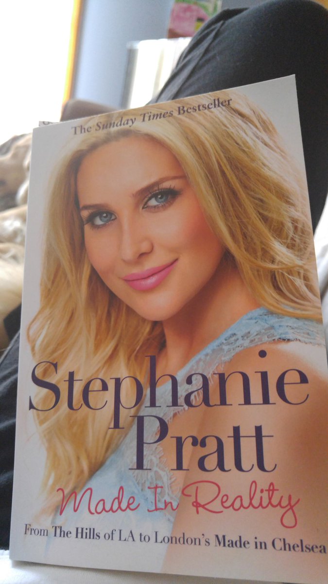 AmandaBarnett87's tweet photo. #stephaniepratt My Hubby ordered this book alittle while ago and it came in the mail yesterday #MadeInReality yeaa! https://t.co/HR0PicjXIv