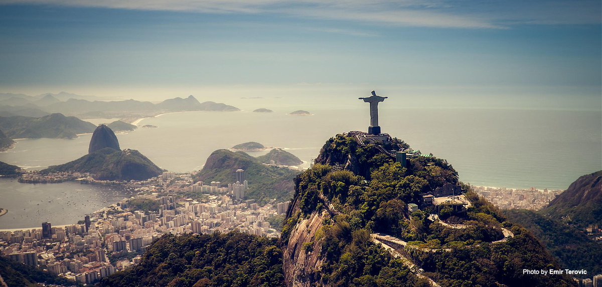 500px's tweet image. Enter your #LocalLandscapes photos to win a NiSi Filter Pack! goo.gl/NnU8lf #TravelTuesday