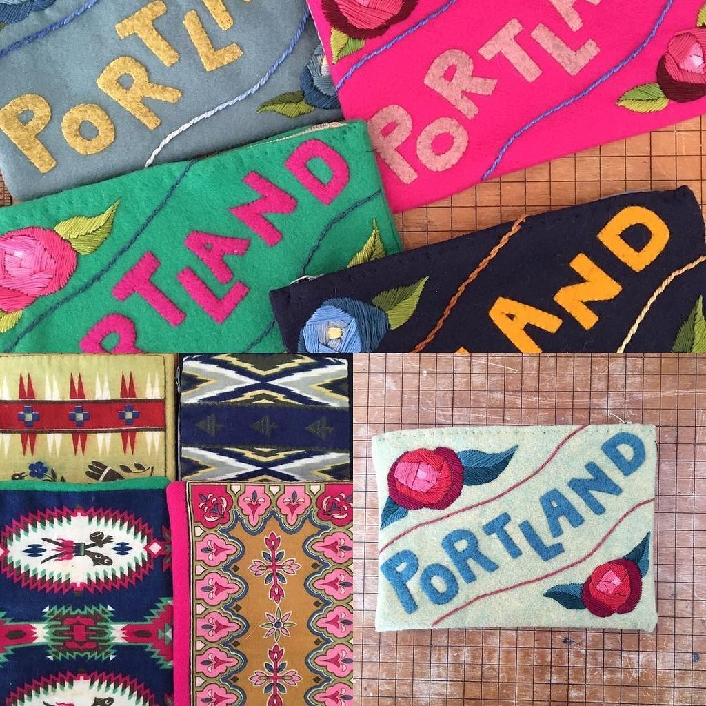 readingfrenzy's tweet photo. Incredible hand sewn, appliquéd, and embroidered zipper clutches backed with antique tobacco felts by local artist … https://t.co/15lTlXueZX