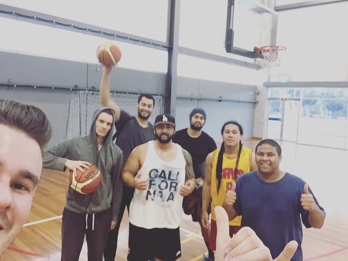 ashbattle's tweet image. 7am Hoop Dreams